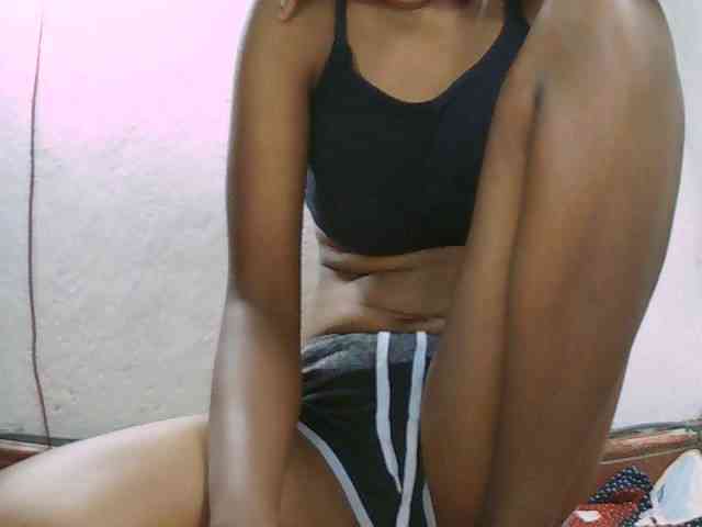 Elisa571 webcam