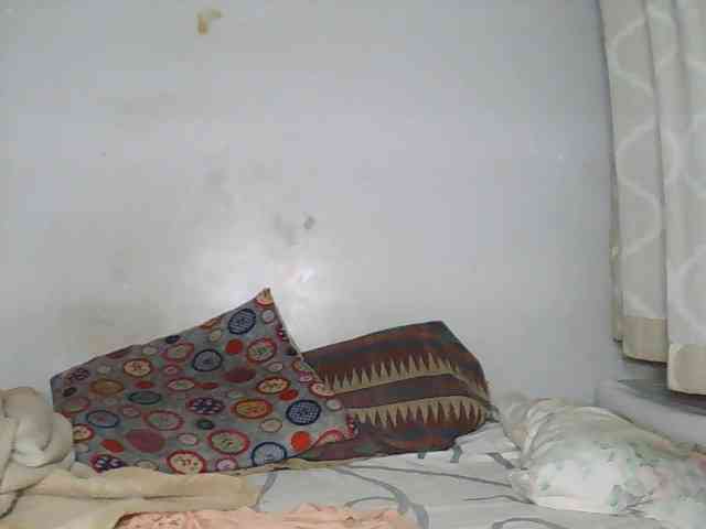 Elisa571 webcam