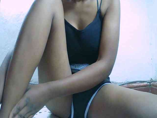 Elisa571 webcam