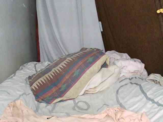 Elisa571 webcam