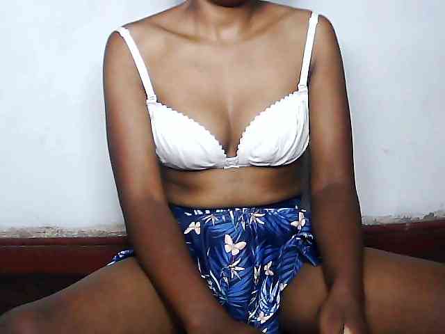 Elisa571 webcam