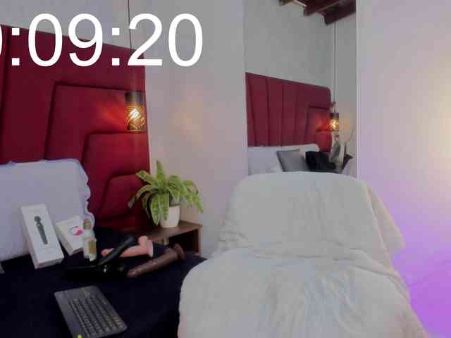 Bellatrix- Sex Cam Show