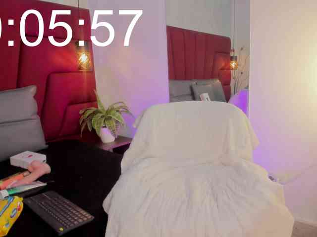 Bellatrix- Sex Cam Show