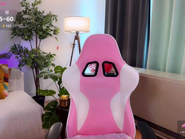 le modèle SakuPandora est en webcam porno dans un show sur le site bongacams, il possède les tags suivants: White/Caucasian,Blonde,Trimmed