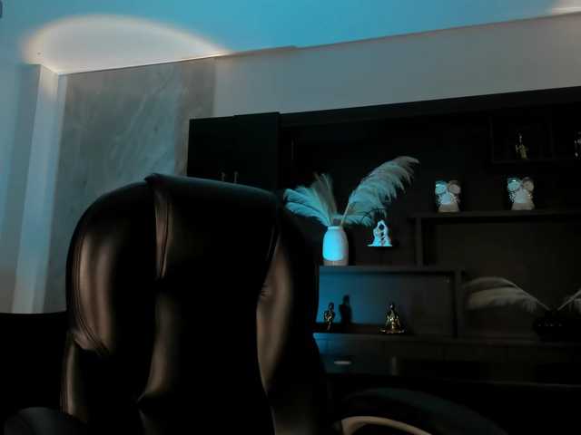 ChristineFord live cam preview