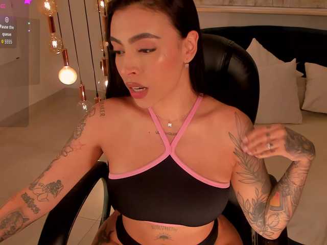 ChristineFord live cam on BongaCams