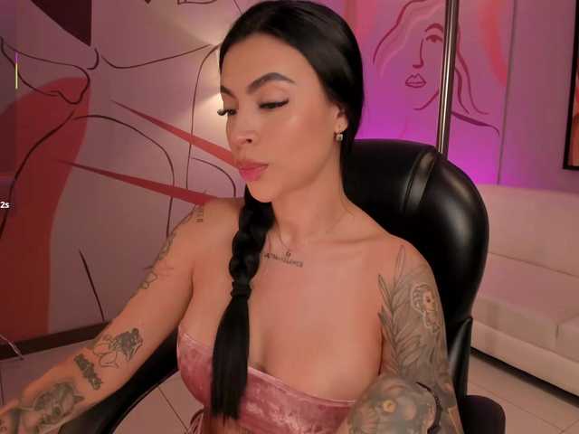 ChristineFord live cam on BongaCams