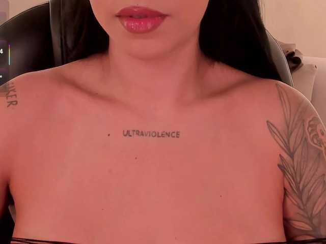 ChristineFord live cam on BongaCams