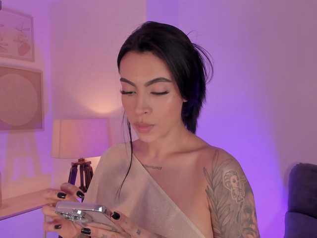 ChristineFord live cam on BongaCams