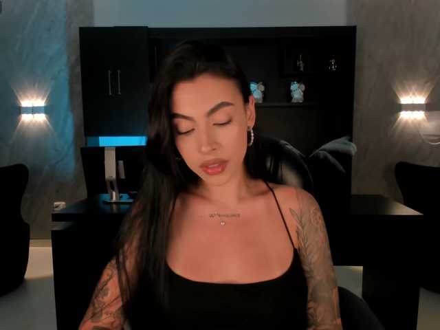ChristineFord live cam on BongaCams
