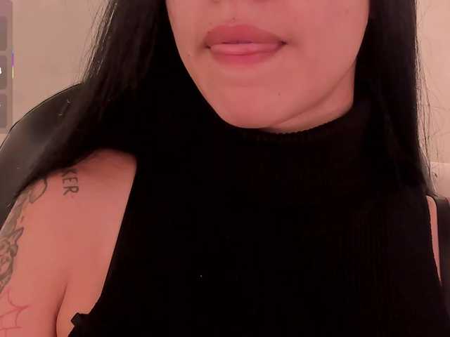 ChristineFord live cam on BongaCams