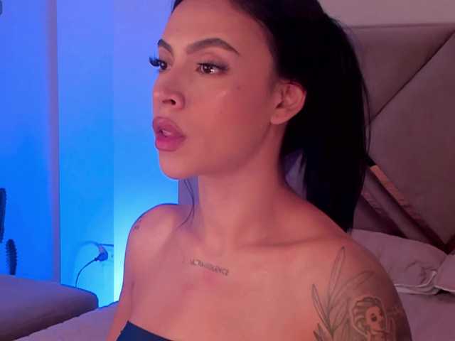 ChristineFord live cam on BongaCams