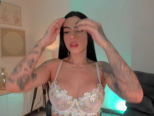 ChristineFord live cam on BongaCams