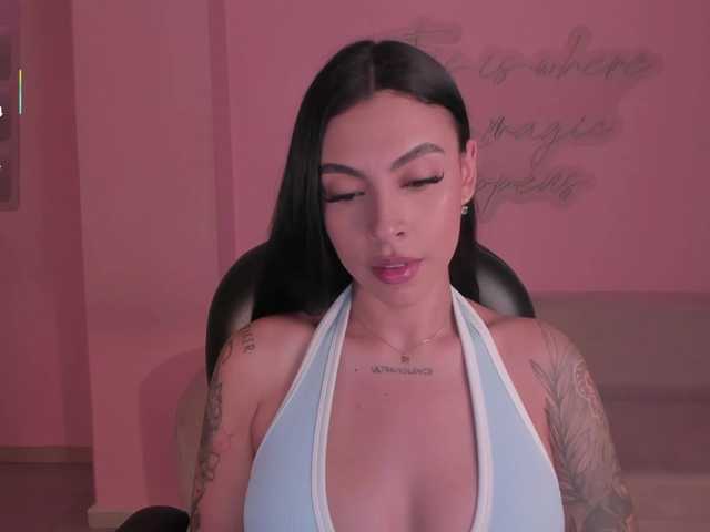 ChristineFord live cam on BongaCams