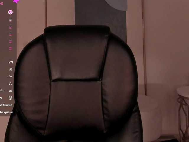 ChristineFord live cam preview