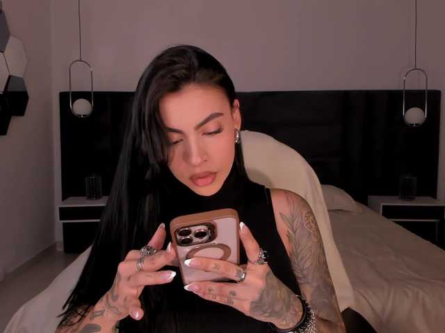 ChristineFord live cam on BongaCams