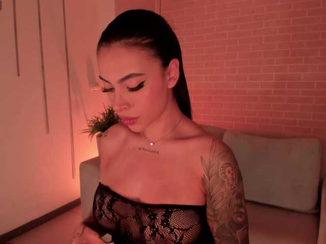 ChristineFord live cam on BongaCams