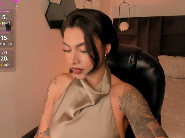 ChristineFord live cam on BongaCams