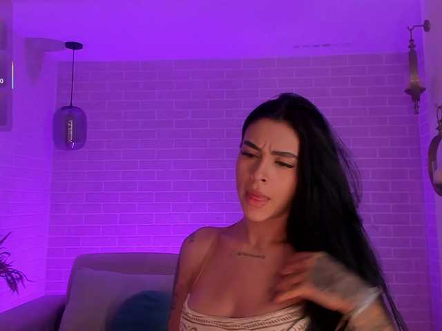 ChristineFord live cam on BongaCams