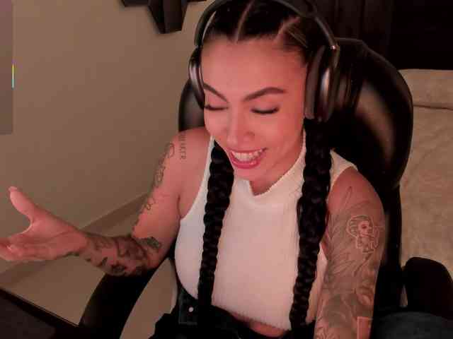 ChristineFord webcam
