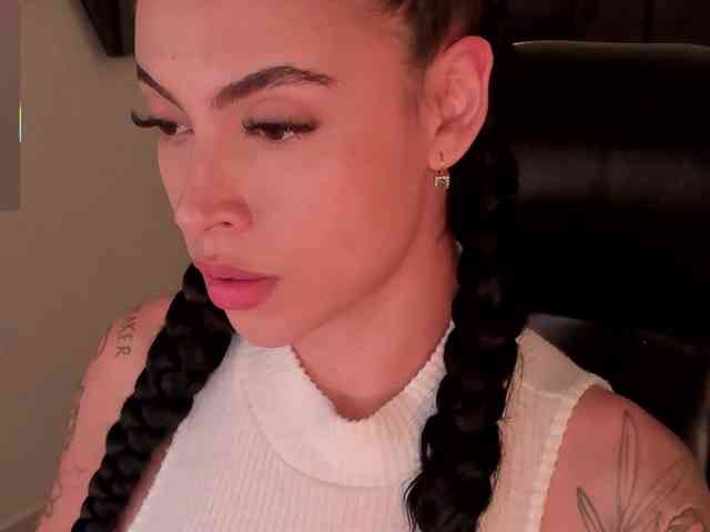 ChristineFord webcam