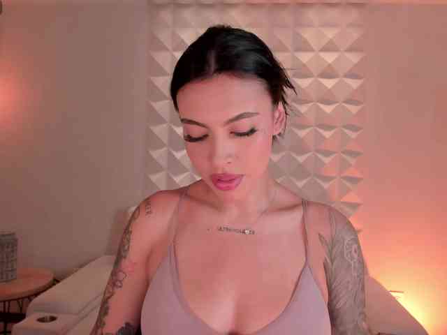 ChristineFord webcam