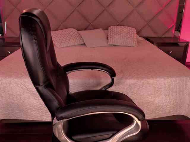 ChristineFord webcam