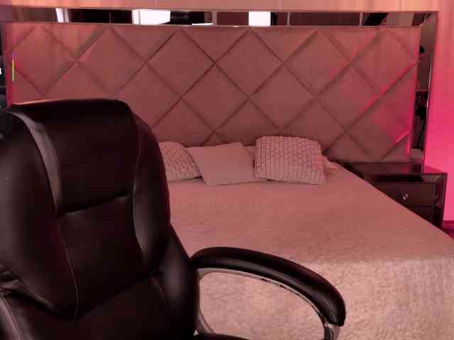 ChristineFord webcam