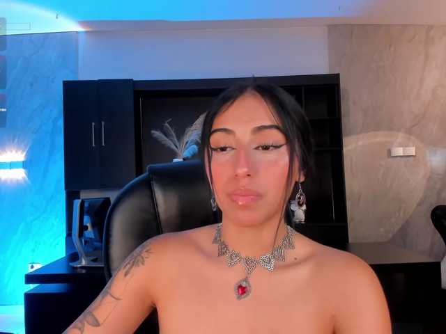 CelesteMoon live cam on BongaCams