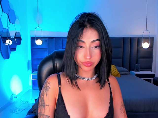 CelesteMoon live cam on BongaCams