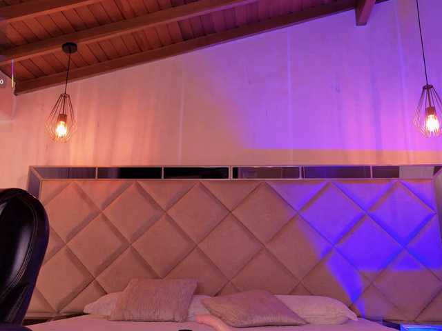CelesteMoon live cam on BongaCams