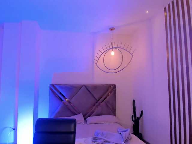 CelesteMoon live cam on BongaCams