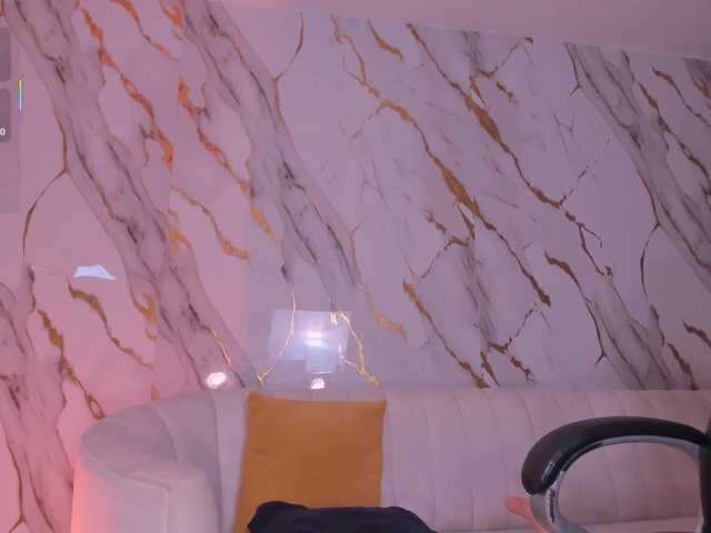 CelesteMoon live cam on BongaCams