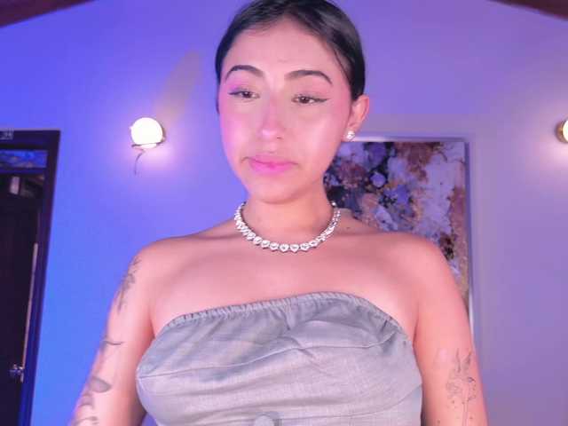 CelesteMoon live cam on BongaCams