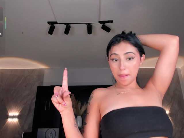 CelesteMoon live cam on BongaCams