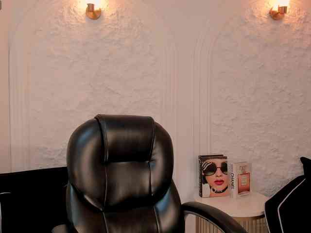 CelesteMoon Live Webcam on BongaCams