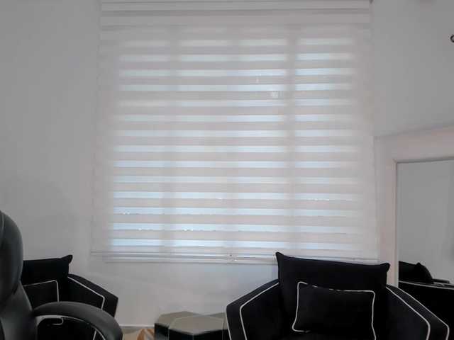 ScarlettBlaze live cam preview