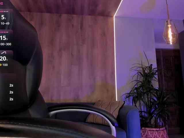 ScarlettBlaze webcam
