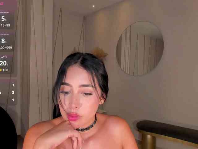 ScarlettBlaze webcam
