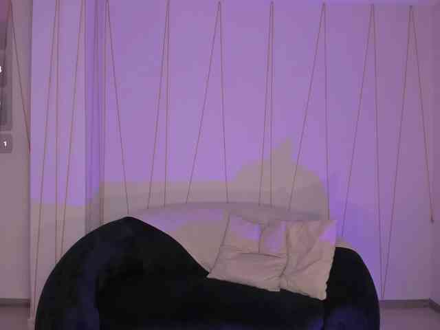 ScarlettBlaze webcam