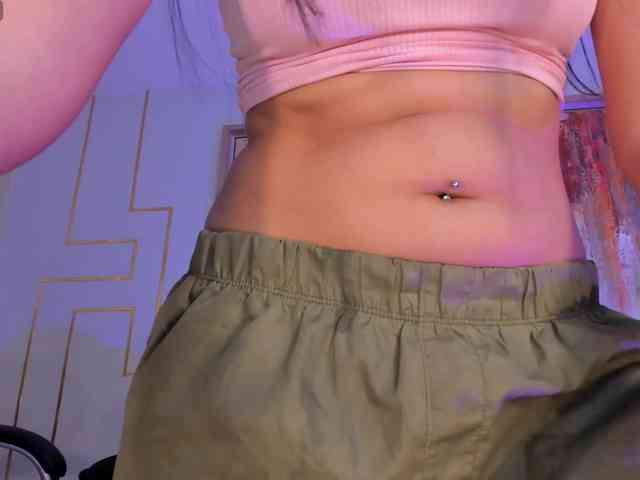 ScarlettBlaze webcam