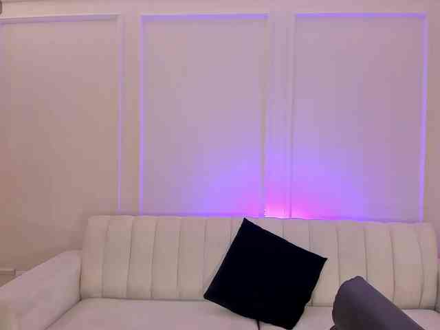 ScarlettBlaze webcam