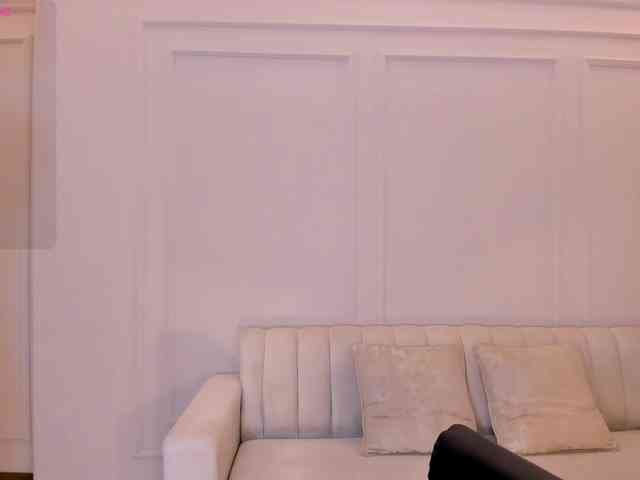 ScarlettBlaze webcam