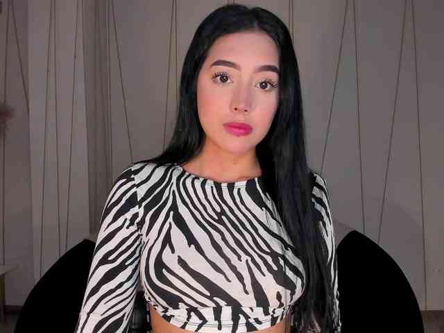 ScarlettBlaze webcam