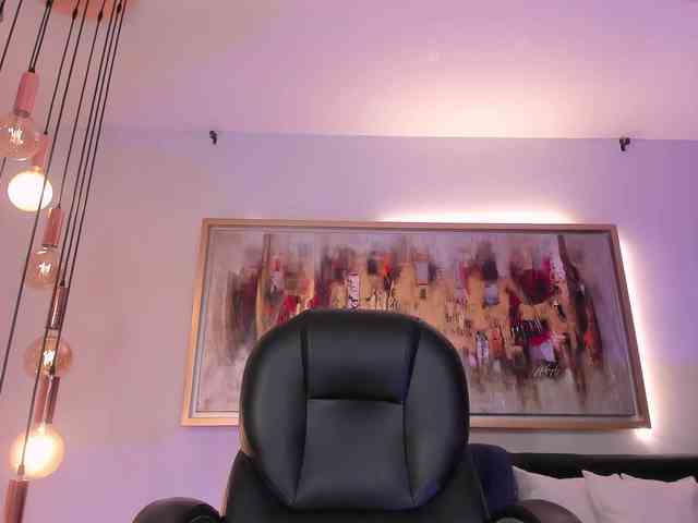 ScarlettBlaze webcam