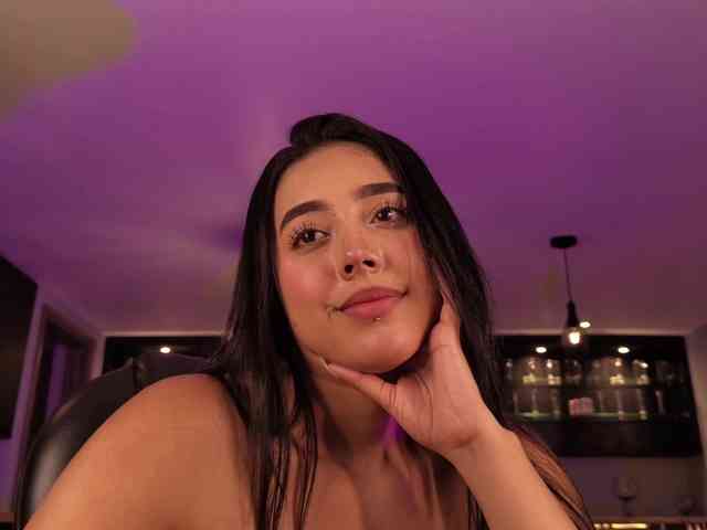 ScarlettBlaze webcam