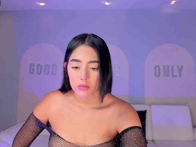 ScarlettBlaze webcam