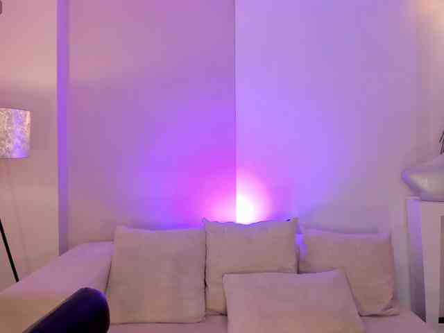 ScarlettBlaze webcam