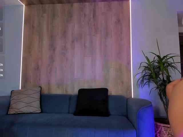 ScarlettBlaze webcam