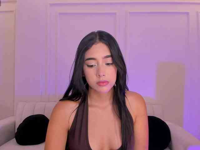 ScarlettBlaze webcam